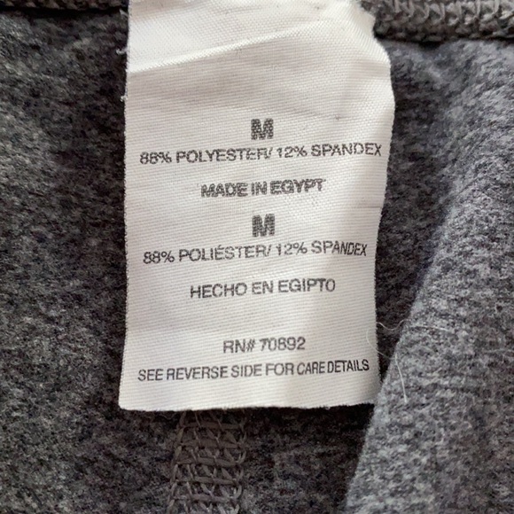 Figure8 Postpartum/Post-Baby Shaping Leggings with Pockets - Picture 7 of 8